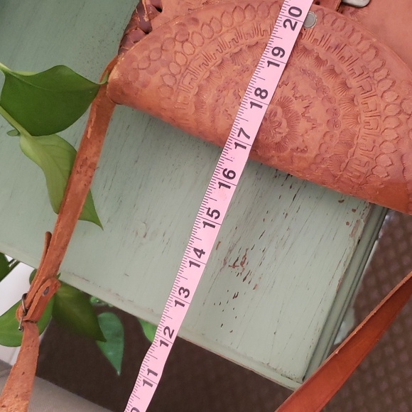 Vintage 60s Tooled Leather Saddle Bag - Picture 12 of 12